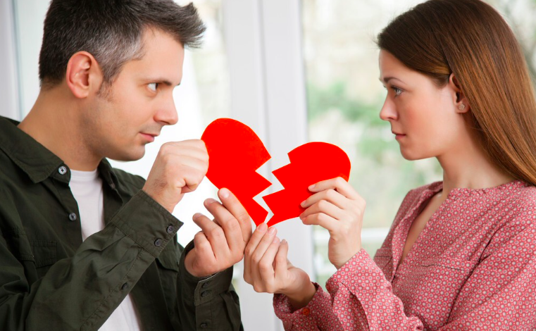 保山离婚如何申请财产保全冻结对方账户